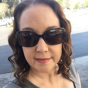 Meet your Posher, Ronda